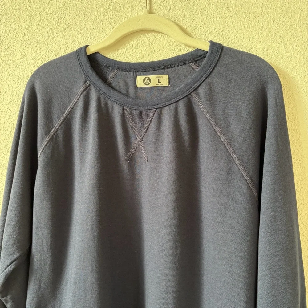 American Giant Crewneck Sweatshirt Size Large Navy Blue Minimalist Casual Cotton